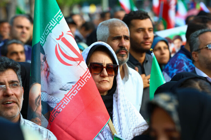 تصاویر/ آیین پیاده‌روی غدیر در تبریز