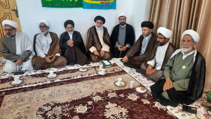 تصاویر/ آیین عمامه گذاری طلاب حوزه علمیه  چهارمحال و بختیاری
