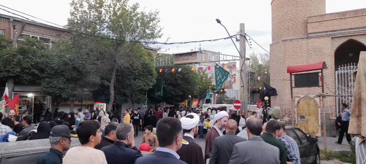 تصاویر/ آیین پیاده‌روی غدیر در اسکو