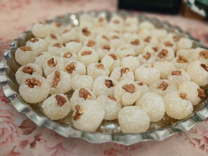 تصاویر/ فعالیت تبلیغی و فرهنگی طلاب مدرسه علمیه زینب کبری (س) ارومیه در روز غدیر خم