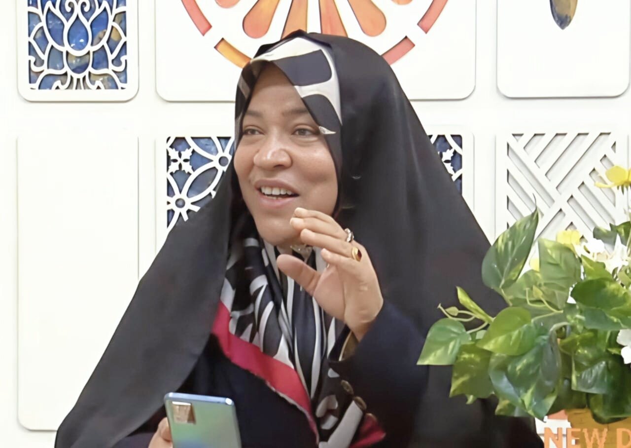 پروفیسر عالمہ معصومہ شیرازی کی حوزہ نیوز سے گفتگو: غدیر میعاد گاہِ الٰہی، ذمہ داری اور کلمۂ طیّبۂ ولایت کا ایک تسلسل ہے