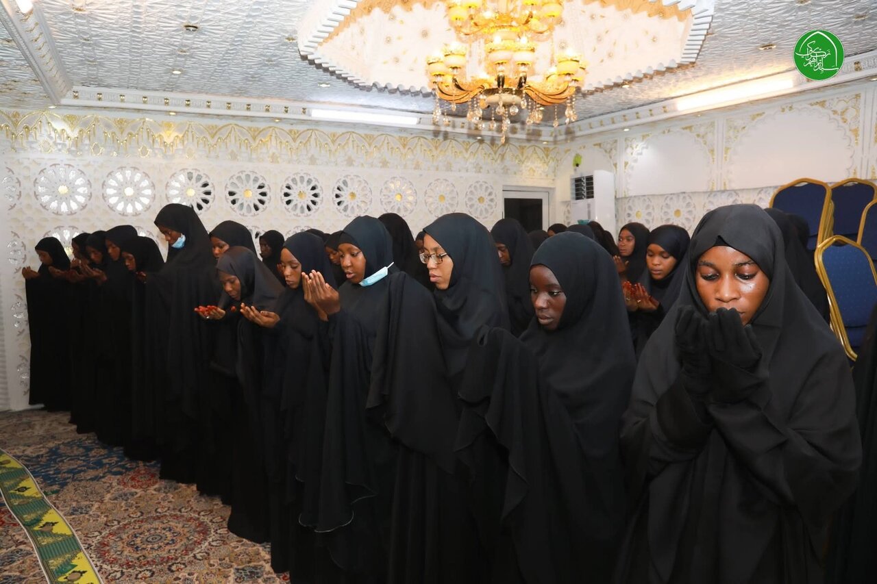 Günümüz Dünyası, İmam Humeyni'nin (r.a) Düşünce Yapısına Dönmeye Muhtaçtır
