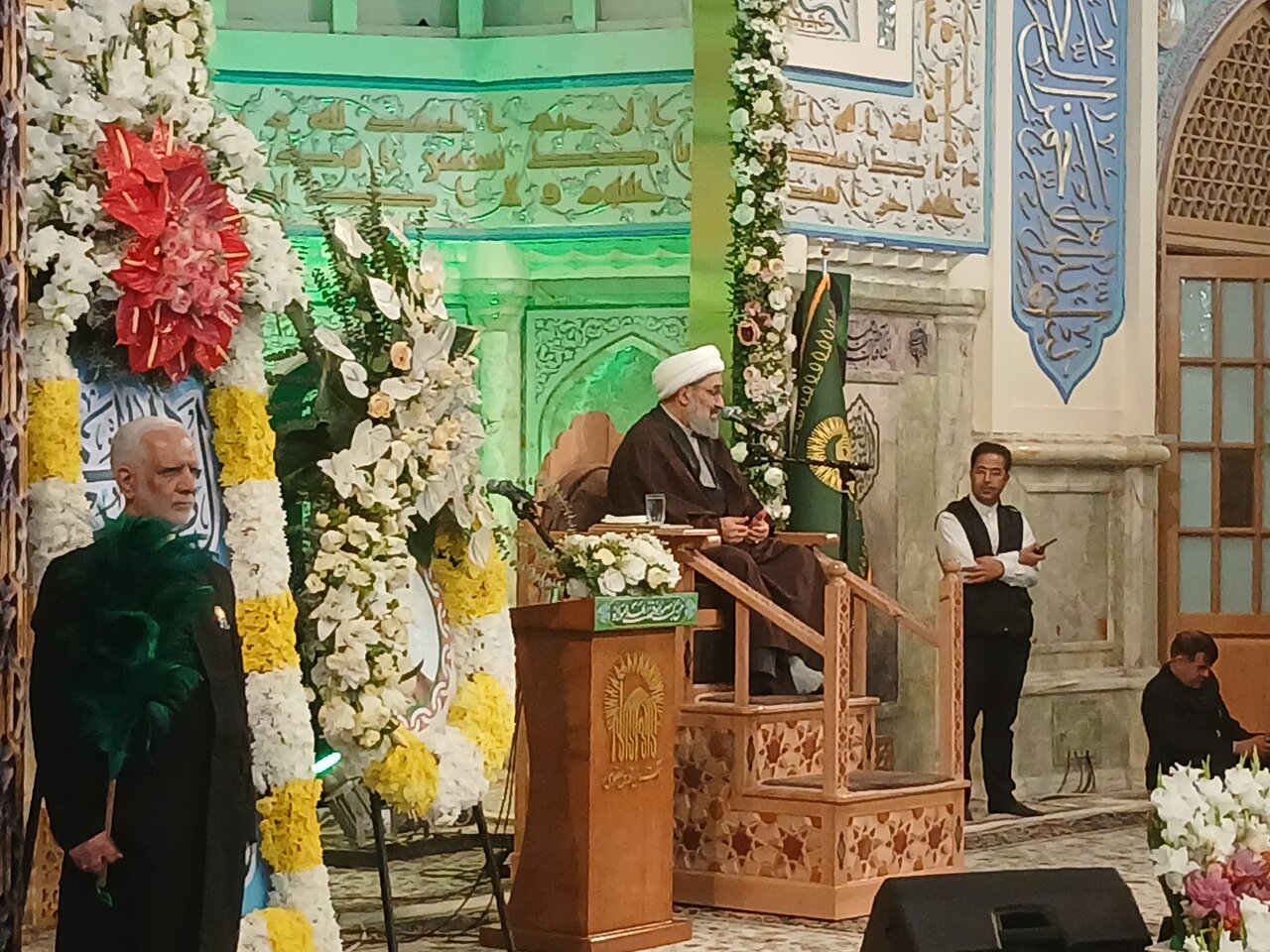 مراسم گرامیداشت چهاردهم خرداد، سالروز ارتحال بنیانگذار جمهوری اسلامی ایران با عنوان «راه خمینی، عهد غدیر و تجدید بیعت با ولایت» در رواق امام خمینی(ره) حرم مطهر رضوی