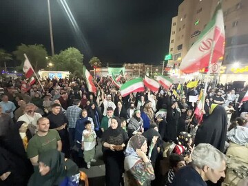 تصاویر/ برپایی همزمان جشن عید غدیر و تجمعات حماسی شبانه در پرند