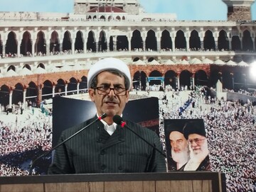 امام خمینی(ره) عزت نفس را به مستضعفان جهان بازگرداند