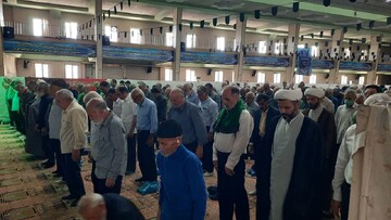 تصاویر/اقامه نماز عبادی سیاسی جمعه در خمین