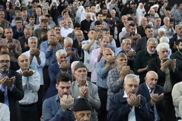 تصاویر/ اقامه نماز جمعه سلماس