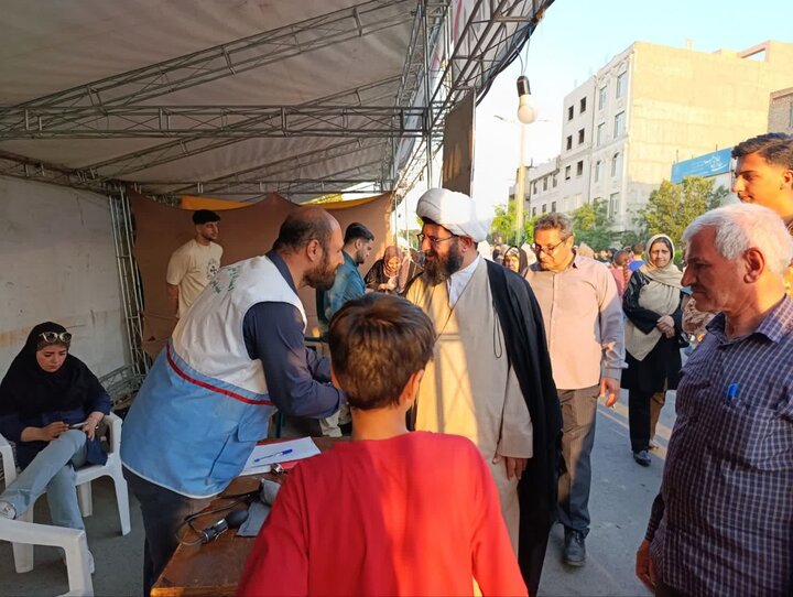 تصاویر/ بازدید امام جمعه پاکدشت از موکب‌های خدمت‌رسانی غدیر