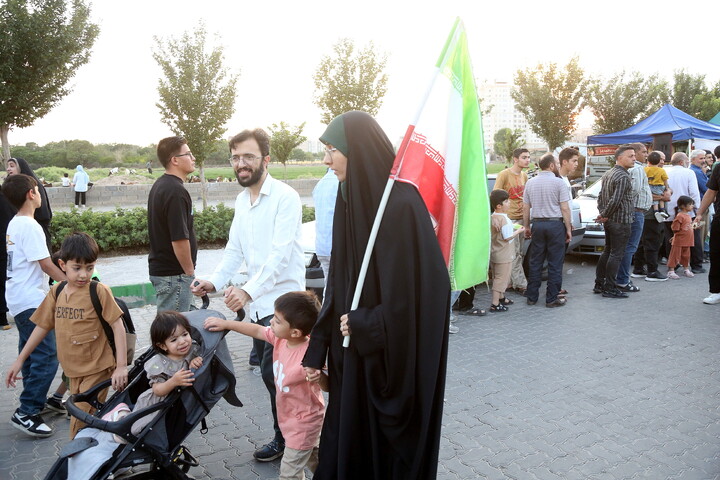 تصاویر/ حال و هوای مسیر بلوار پیامبر اعظم (ص)  تا مسجد مقدس جمکران در عید غدیر خم