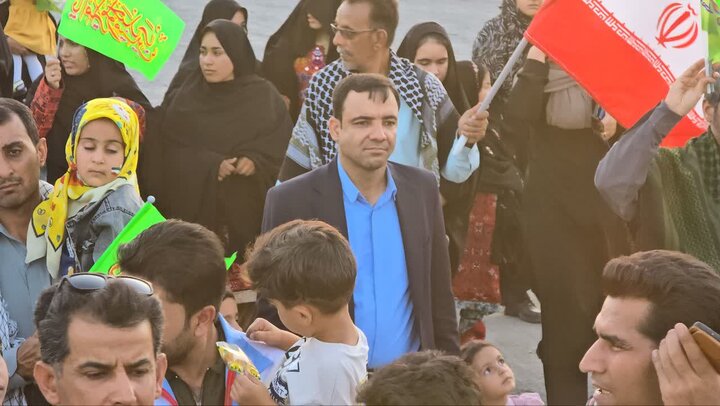 تصاویر/ دو همایش پیاده روی خانوادگی  و سادات شرق استان کرمان در شهرستان ریگان در عید غدیر