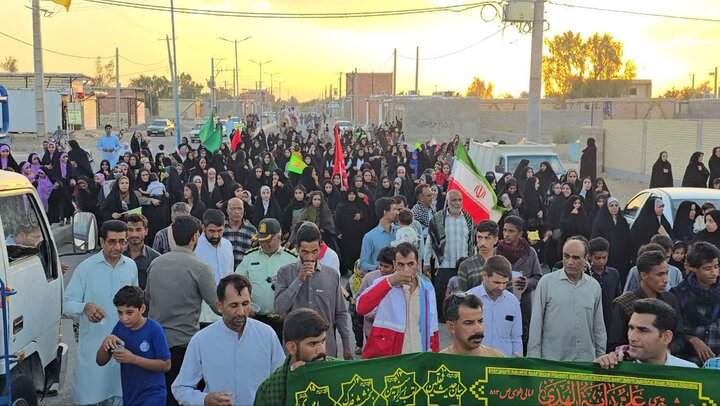 تصاویر/ دو همایش پیاده روی خانوادگی  و سادات شرق استان کرمان در شهرستان ریگان در عید غدیر