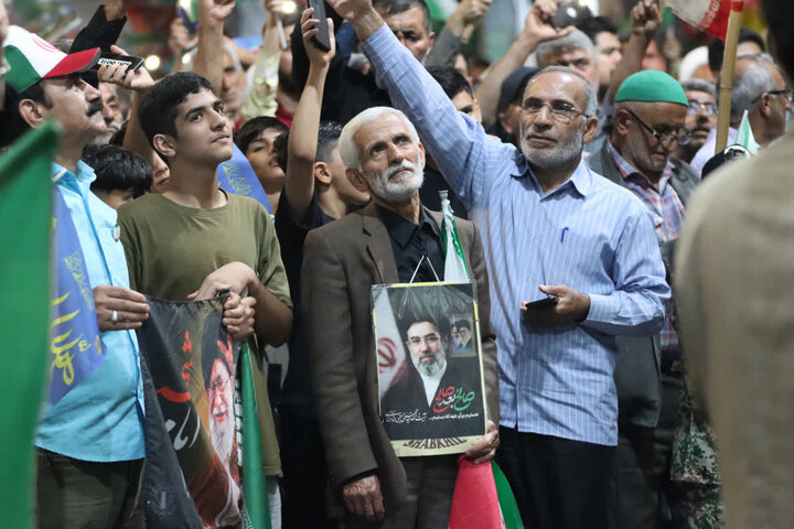 آئین باشکوه عمامه گذاری جمعی از طلاب شهرستان ساری
