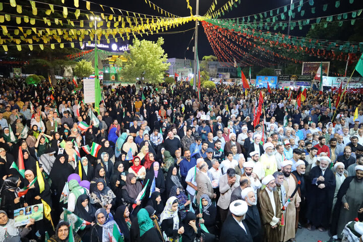 آئین باشکوه عمامه گذاری جمعی از طلاب شهرستان ساری