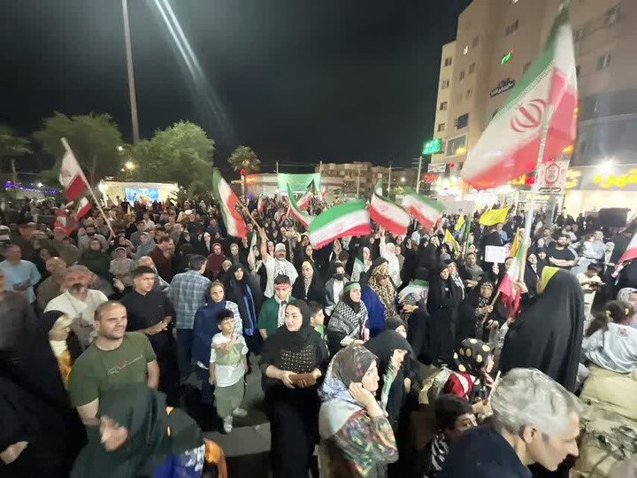 تصاویر/ برپایی همزمان جشن عید غدیر و تجمعات حماسی شبانه در پرند