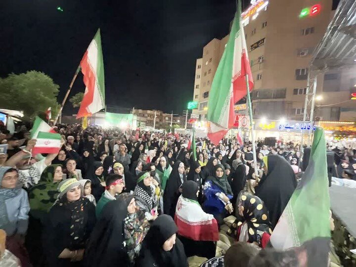 تصاویر/ برپایی همزمان جشن عید غدیر و تجمعات حماسی شبانه در پرند