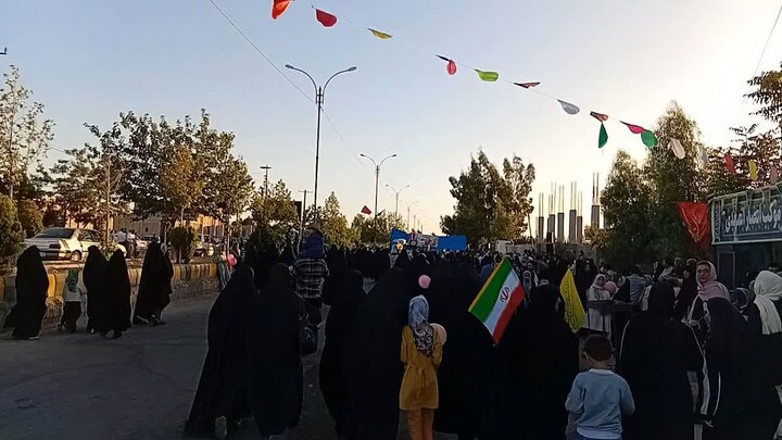 تصاویر/ مراسم‌ پیاده‌روی و جشن‌ عید غدیر در شهر محی‌آباد