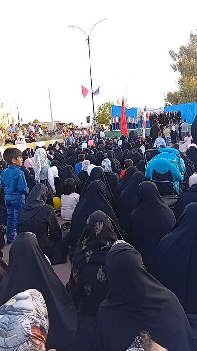 تصاویر/ مراسم‌ پیاده‌روی و جشن‌ عید غدیر در شهر محی‌آباد