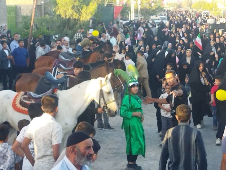 تصاویر/ مراسم‌ پیاده‌روی و جشن‌ عید غدیر در شهر محی‌آباد