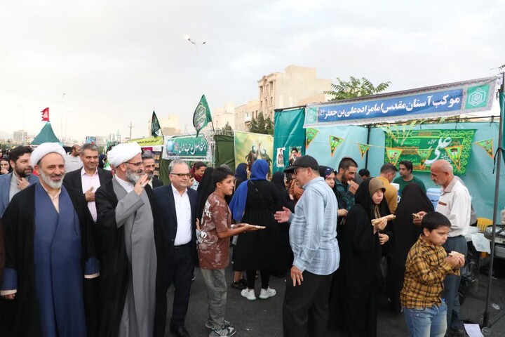 تصاویر/ جشن و شادپیمایی عید غدیرخم در شهرستان سمنان