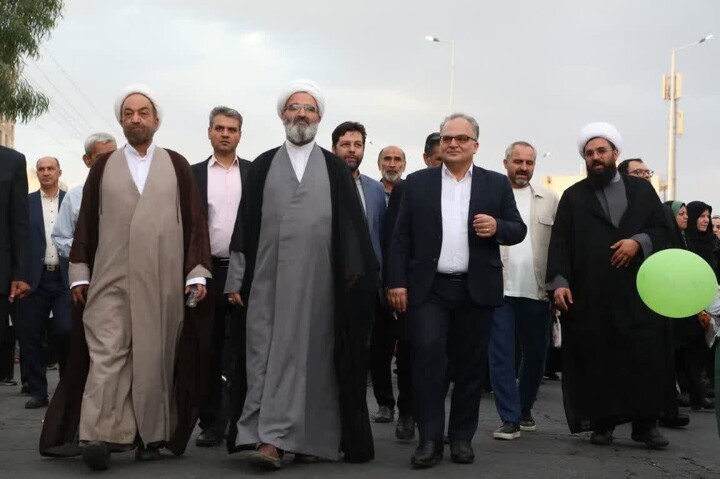 تصاویر/ جشن و شادپیمایی عید غدیرخم در شهرستان سمنان