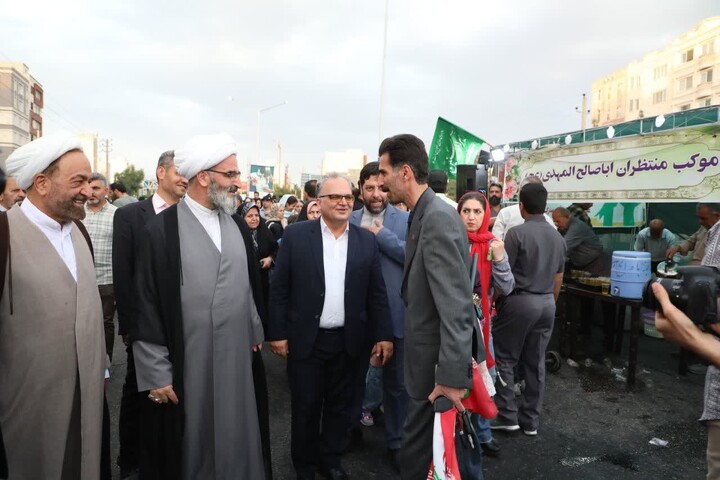 تصاویر/ جشن و شادپیمایی عید غدیرخم در شهرستان سمنان