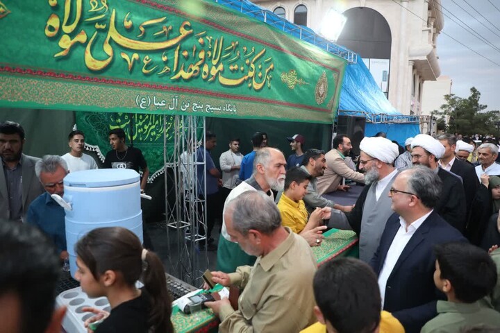 تصاویر/ جشن و شادپیمایی عید غدیرخم در شهرستان سمنان