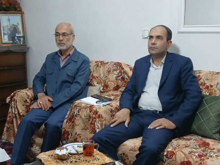 تصاویر/ دیدار امام جمعه شاهرود با سه خانواده شهید