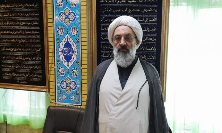 ضرورت تبیین مطالبات امام خمینی و رهبر شهید درباره روحانیت و طلاب