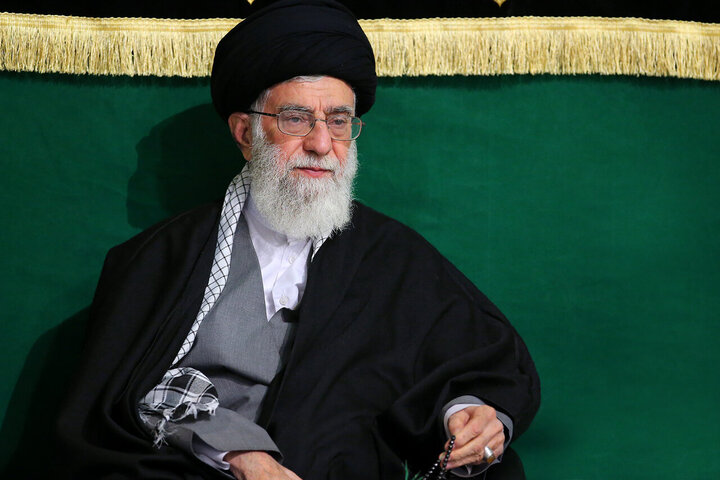 دعائے «اللهم کن لولیک» امام زمانؑ سے رابطے کا بہترین ذریعہ ہے: رہبرِ شہید انقلاب