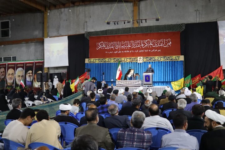 تصاویر/ سی امین یادواره ۷۵ شهید والامقام شهر دیباج