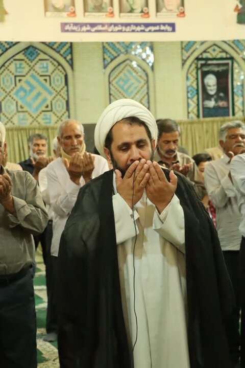 تصاویر/ اقامه نمازجمعه شهر زیدآباد