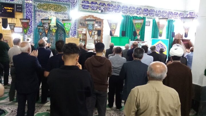 تصاویر/ نماز عبادی سیاسی جمعه مرزن آباد