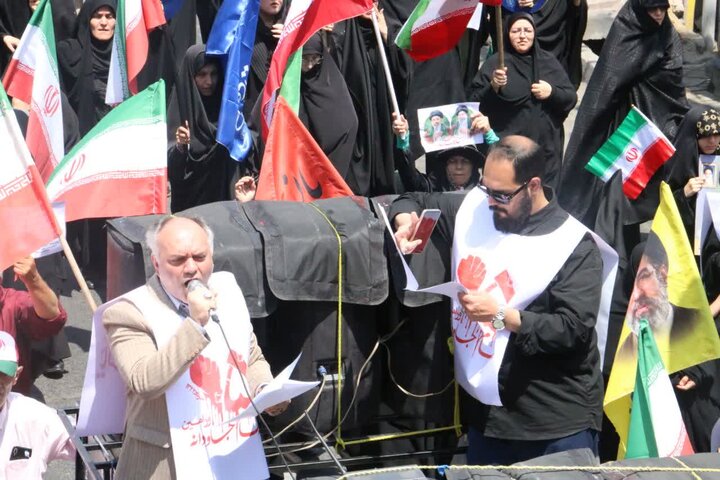 تصاویر/ راهپیمایی یوم الله ۱۵ خرداد با حضور کفن پوشان ورامینی