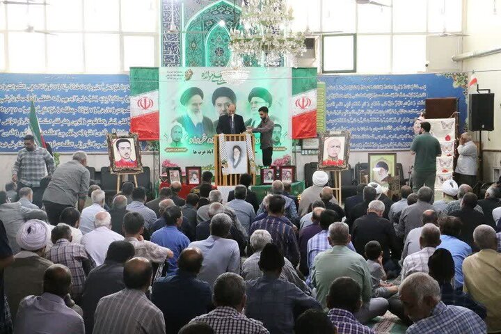 تصاویر/ برگزاری یادواره شهیدان طباطبایی و عرب مقصودی از شهدای قیام ۱۵ خرداد