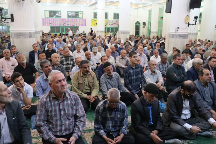 تصاویر/ برگزاری نماز عبادی سیاسی جمعه در قرچک