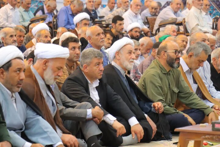 تصاویر/ نماز جمعه حماسی و دشمن‌شکن اسلامشهر در سالروز قیام تاریخی ۱۵ خرداد