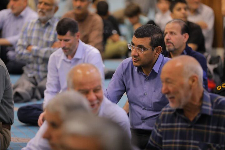 تصاویر/ اقامه نماز جمعه در ساوجبلاغ