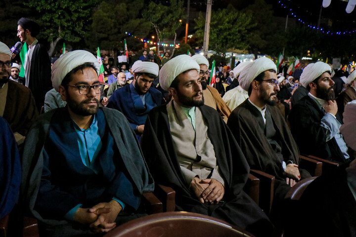 تصاویر/ مراسم عمامه گذاری به مناسبت عید غدیر