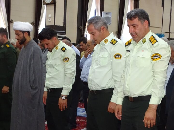 تصاویر/ نماز جمعه امروز شهرستان چهاربرج