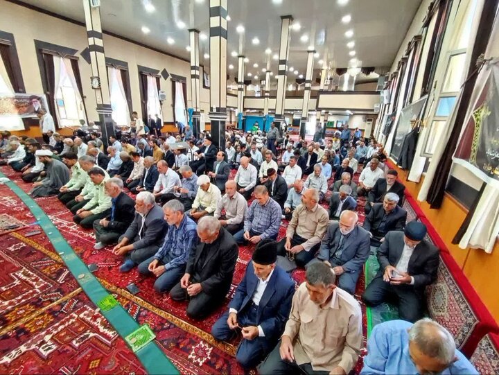 تصاویر/ نماز جمعه امروز شهرستان چهاربرج
