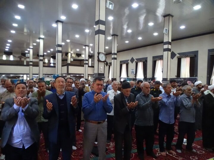 تصاویر/ نماز جمعه امروز شهرستان چهاربرج