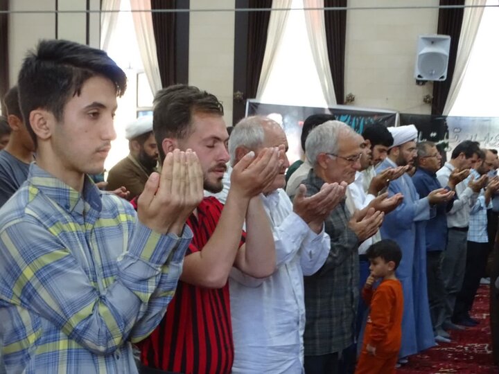 تصاویر/ نماز جمعه امروز شهرستان چهاربرج