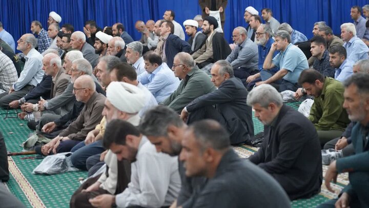 تصاویر/ حضور پر شور مردم دارالمومنین خوی در اقامه آیین عبادی سیاسی نماز جمعه