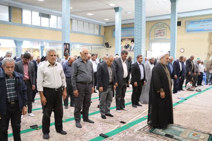تصاویر/ آیین عبادی سیاسی نماز جمعه نوشین شهر