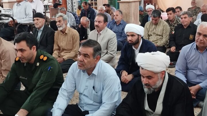 تصاویر/ اقامه نماز جمعه شهرستان باروق