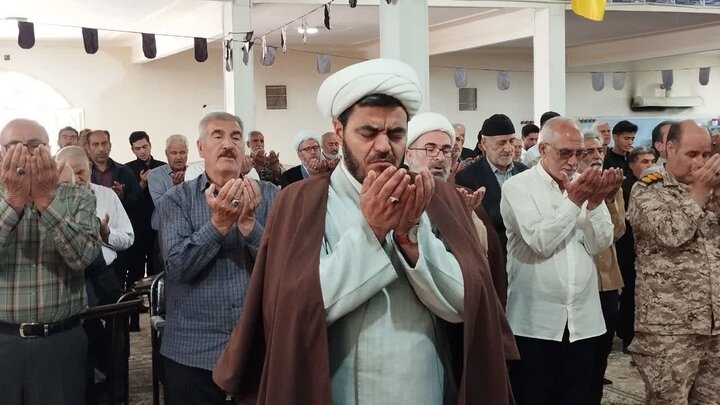 تصاویر/ اقامه نماز جمعه شهرستان باروق