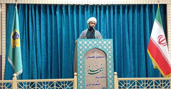 تصاویر/ اقامه نمازجمعه شهر یزدان آباد