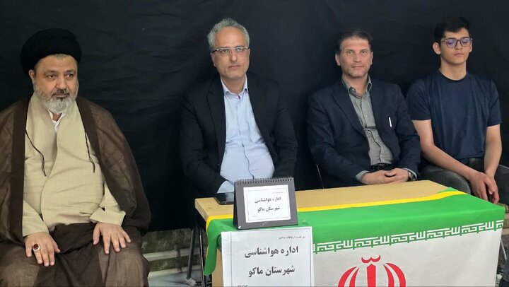 تصاویر/ اقامه نماز جمعه ماکو
