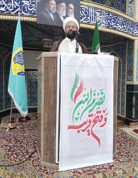 تصاویر/ اقامه نمازجمعه شهر باغین