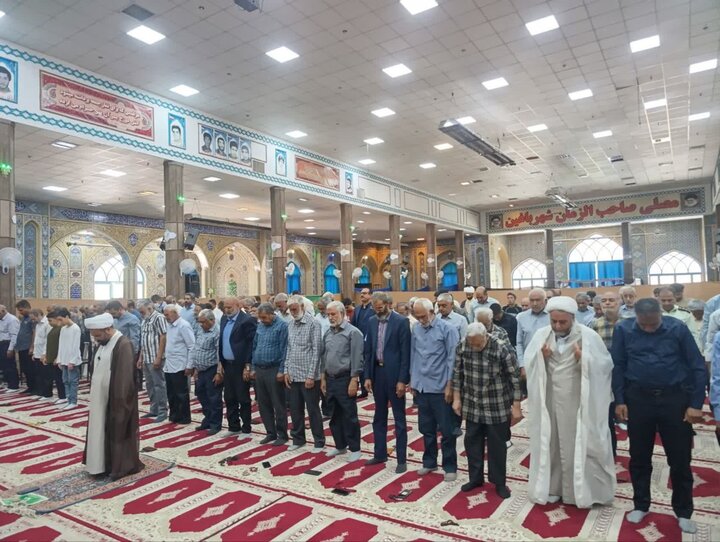 تصاویر/ اقامه نمازجمعه شهر باغین